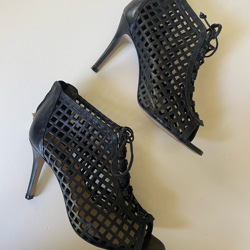 Steven Gladiator Style Heeled Booties! Gently Wor… - image 1